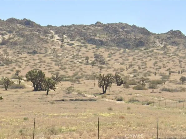 15300 E Avenue L #32, Lancaster, CA 93535