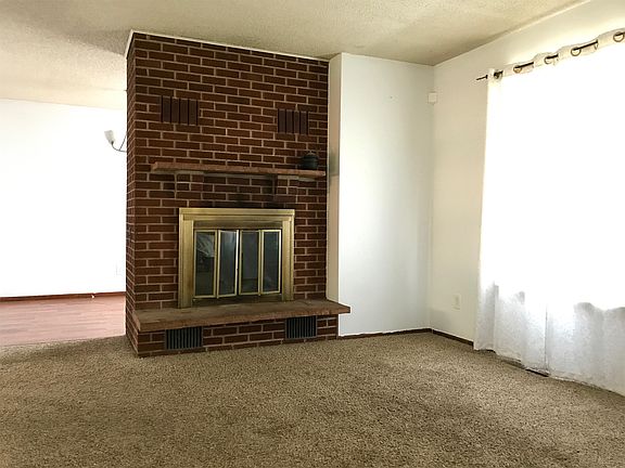 4th image of 10465 Brighton Rd