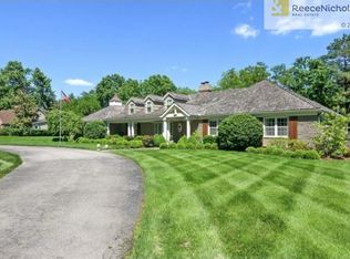 8419 Linden Ln, Prairie Village, KS 66207