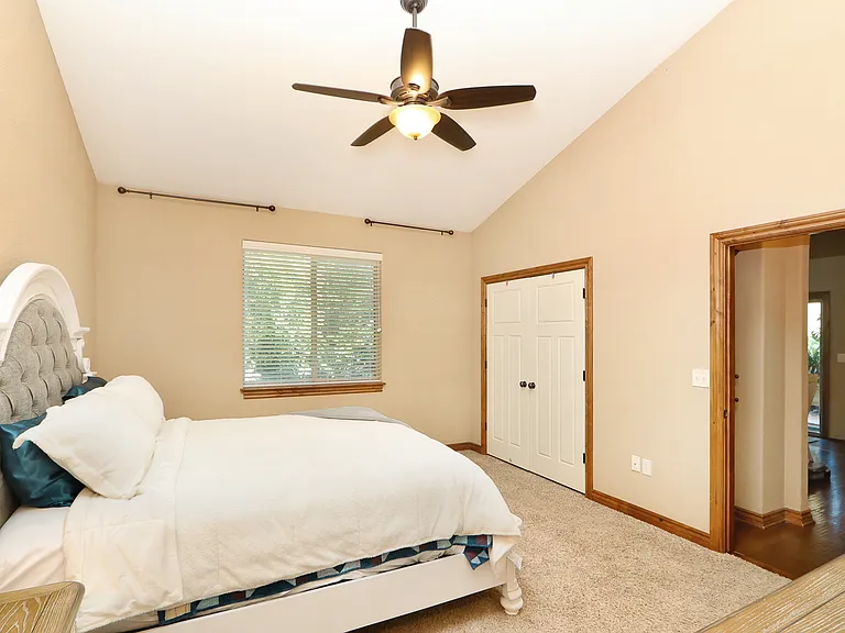 825 Laussac Dr — Photo 14