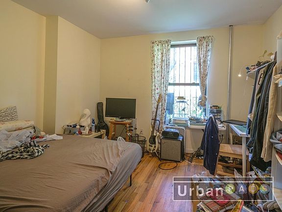 4th image of 437 Dekalb Ave APT 3R