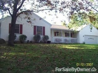 12356 White Lake Rd, Fenton, MI 48430