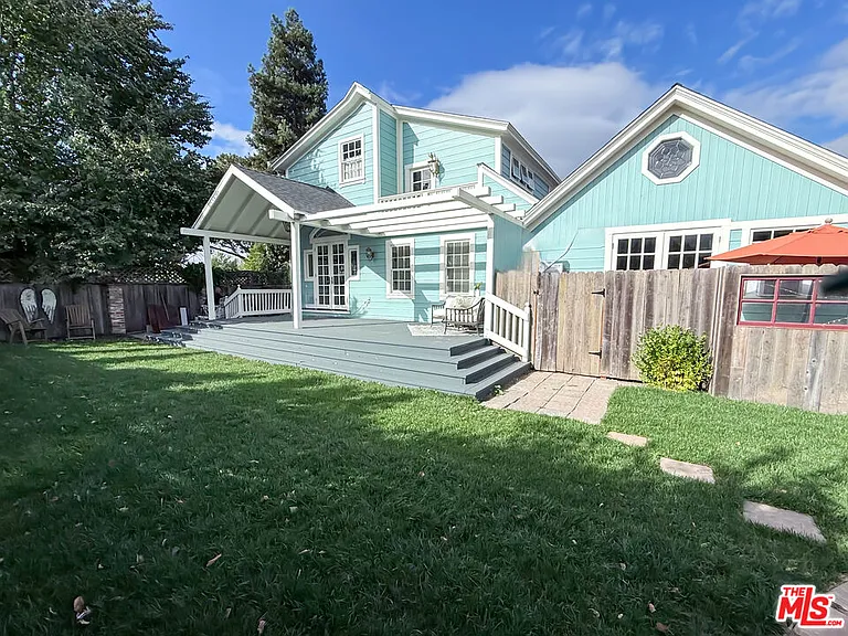 370 Main St — Photo 29