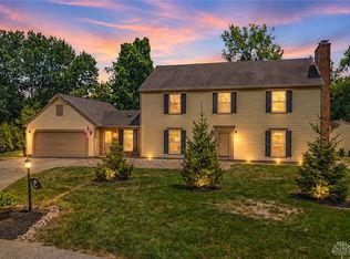 9320 Streamview Ct, Dayton, OH 45458