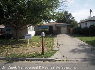 712 N Rinaldi St, Visalia, CA 93291