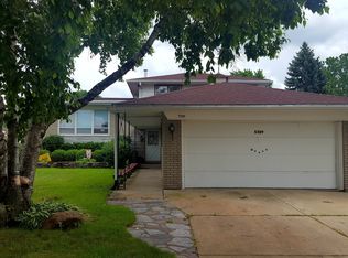 5309 W 105th St, Oak Lawn, IL 60453