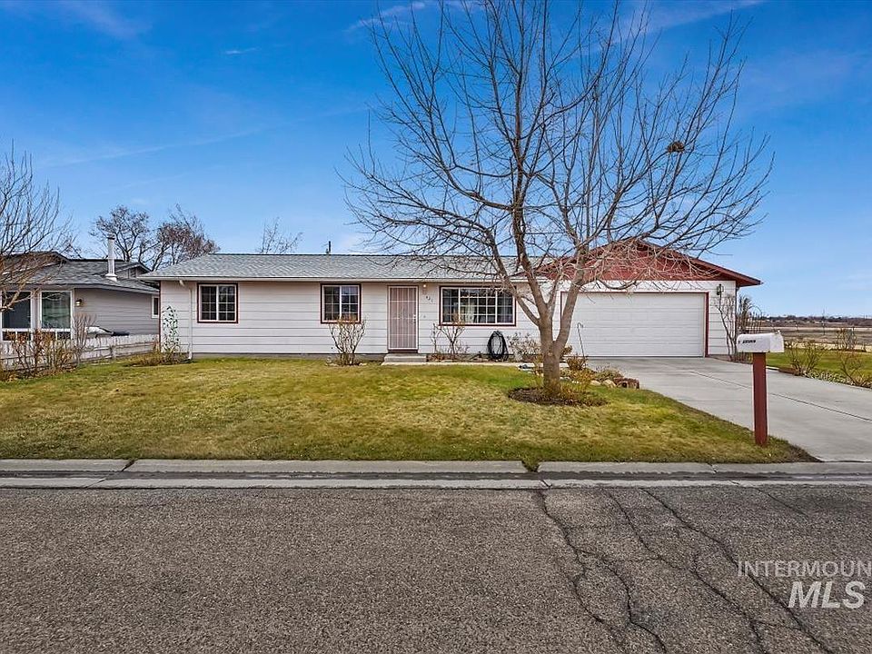 1st image of 421 Sunnyside Dr