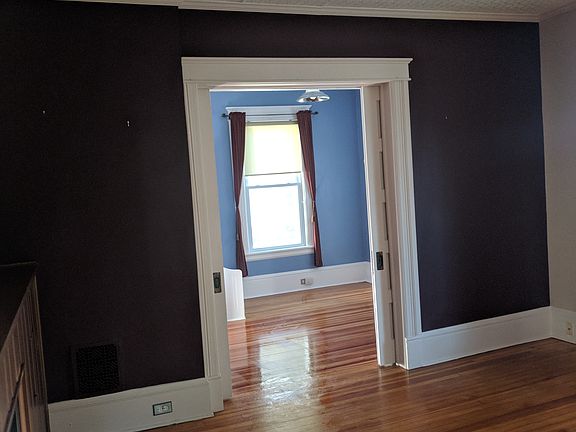 4th image of 113 Washington Ave
