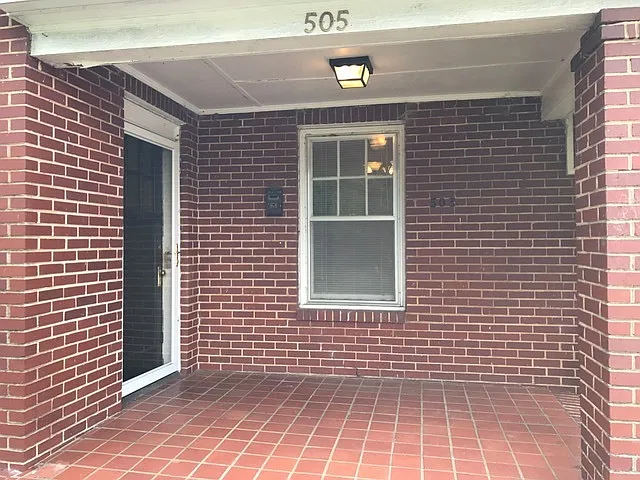 505 North Street — Photo 2
