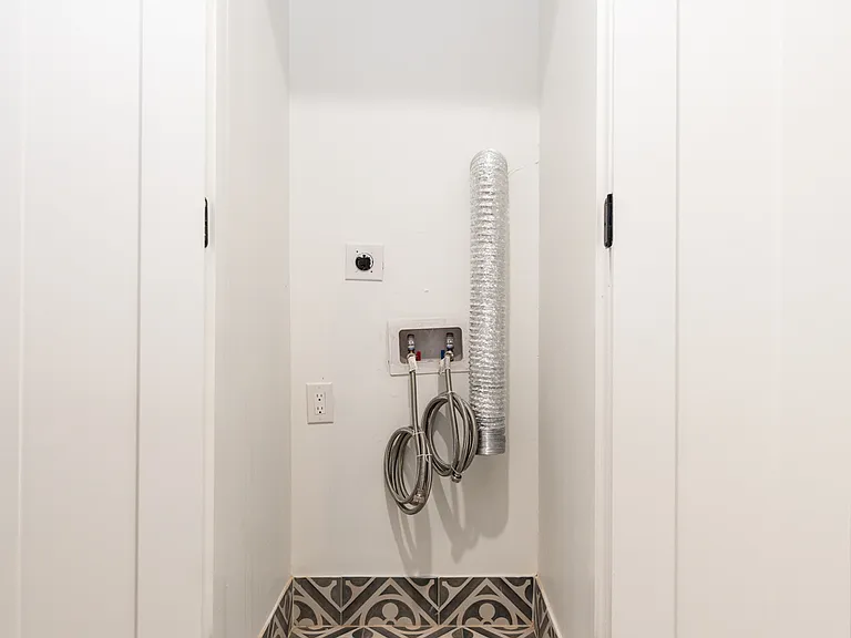 53 Clifton Pl #3 — Photo 13
