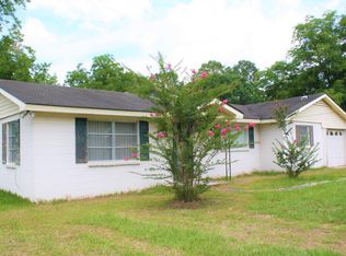 2878 Evergreen Rd, Waycross, GA 31503