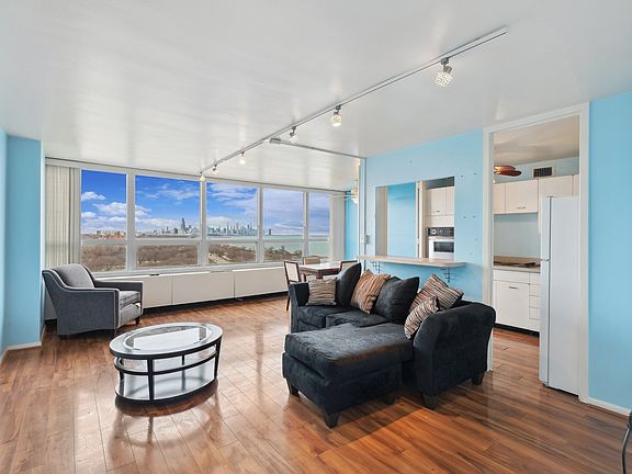 5th image of 4800 S Chicago Beach Dr APT 1305N
