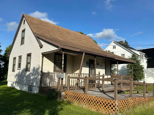 25 Howard St, Massena, NY 13662