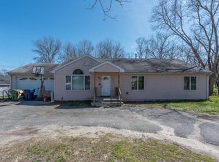 2916 W Bangs Ave, Neptune, NJ