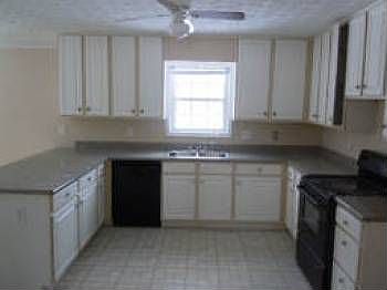5th image of 2624 Branson Pl SW