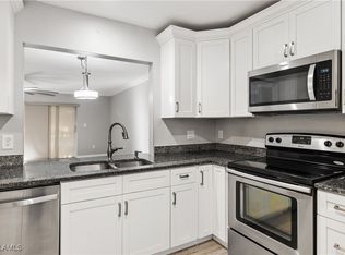 1707 Golf Club Dr #5, NORTH FORT MYERS, FL 33903