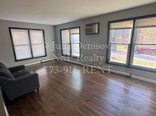 430 Stevens Dr #101, Addison, IL 60101