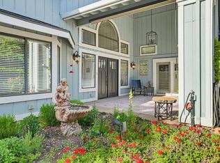 12025 Wanderer Rd, Auburn, CA 95602