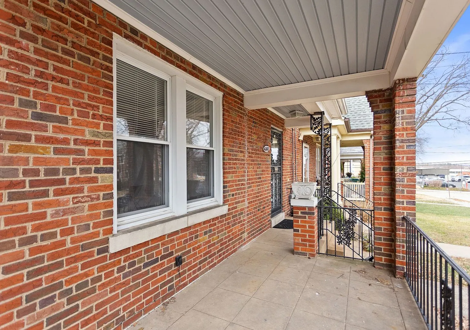 Stunning 3BR/2.5BA Home in Brookland Available Now! — Photo 3