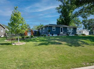 2104 Richard Dr NE, Cedar Rapids, IA 52402