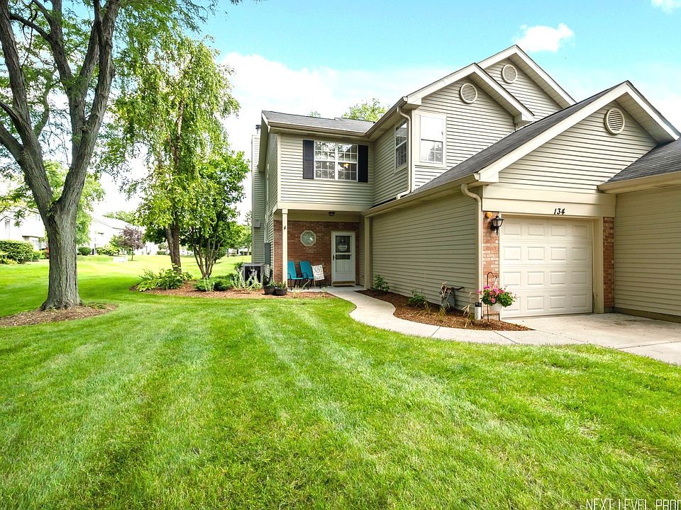 1st image of 134 Golfview Dr