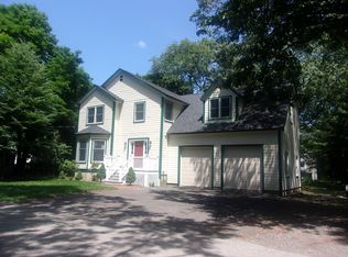 11 Malcomb Rd, Weymouth, MA 02188