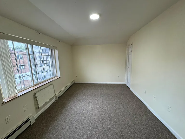 1938 Fowler Ave #2 — Photo 10