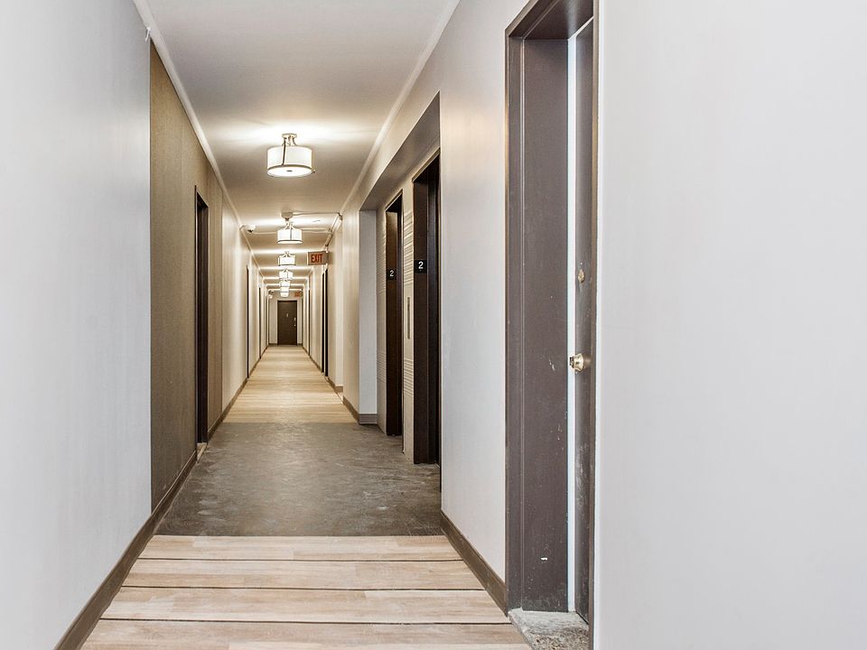 2nd image of 14220 Franklin Ave APT 3F