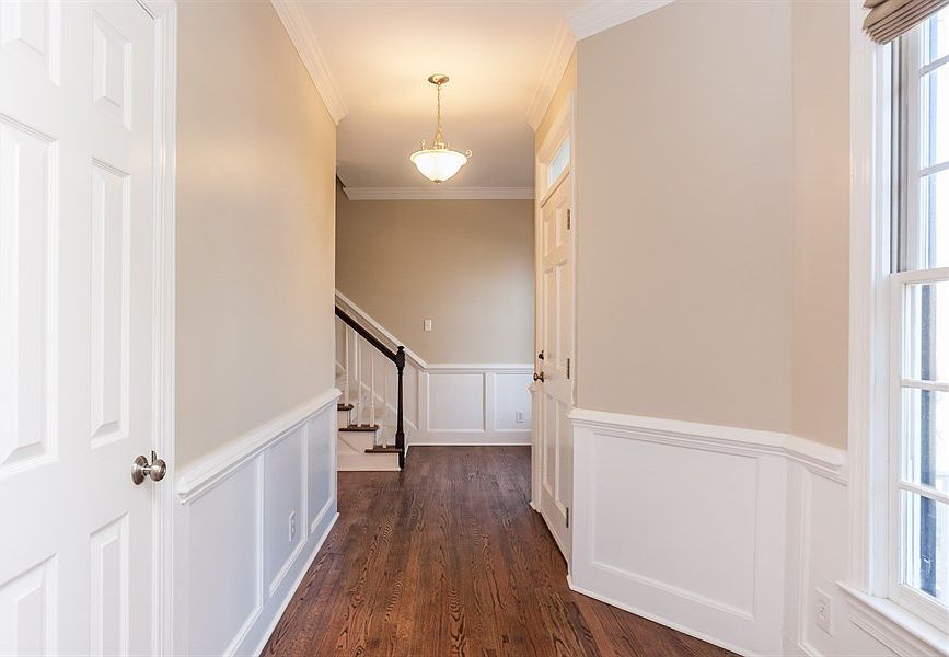 2nd image of 1908 Bearkling Pl