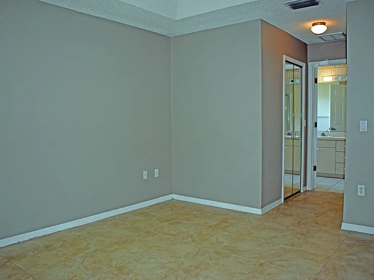 14499 Tamarind Loop — Photo 15