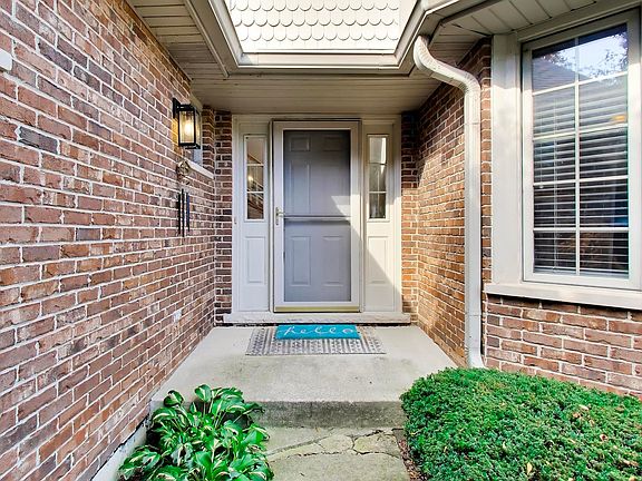 4th image of 13886 Steepleview Ln #1388