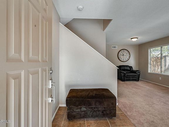 3rd image of 2336 W White Feather Ln