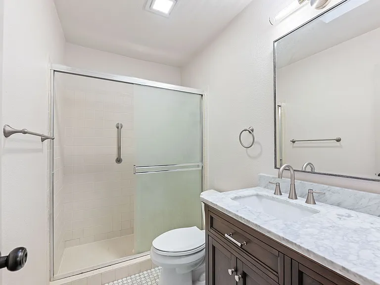 13018 Brook Garden Ln — Photo 16