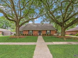 923 Heather Dr, Baton Rouge, LA 70815