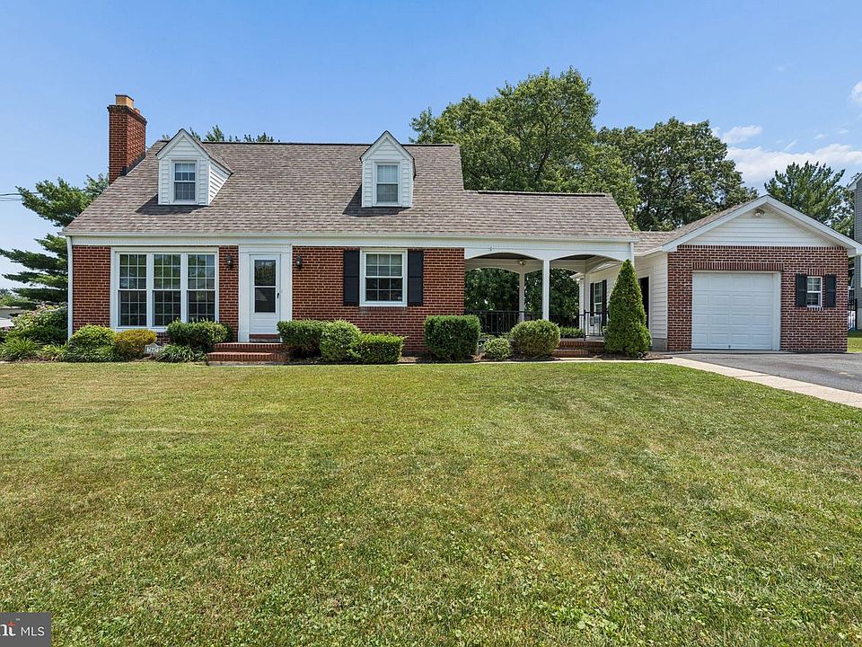 1st image of 7847 Saint Thomas Dr