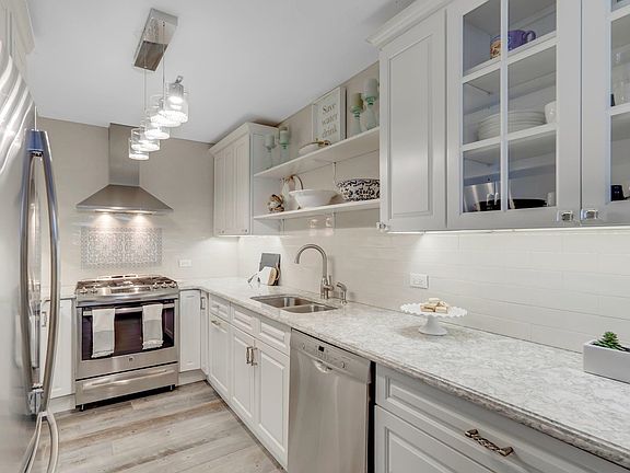 3rd image of 7000 Boulevard East APT 44G