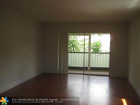 4th image of 4163 NW 90th Ave APT 201