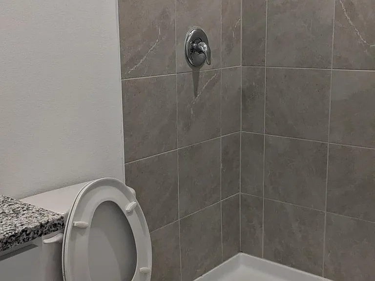1508 Silver Oak Ln — Photo 14