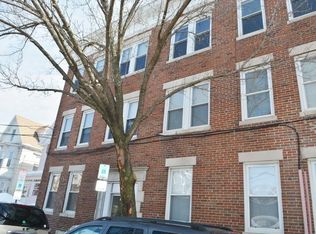 5 Quincy St #5R, Somerville, MA 02143