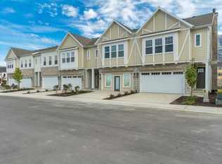 557 N Hawks Rise Ln, Lindon, UT 84042