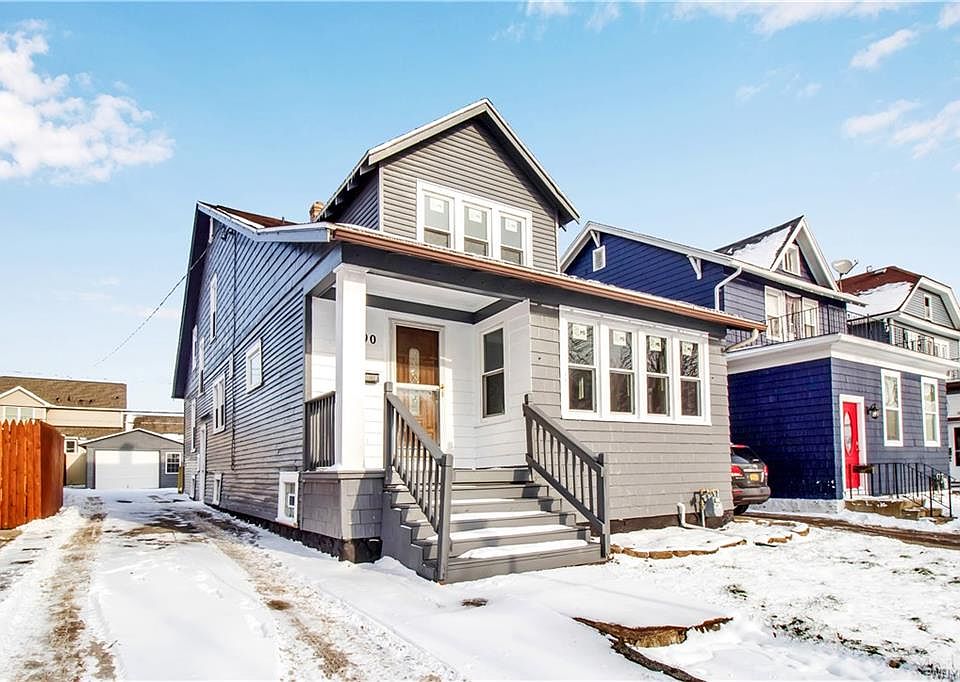 1st image of 290 Taunton Pl