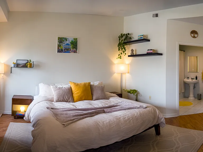 475 W 12th Ave #6D — Photo 8