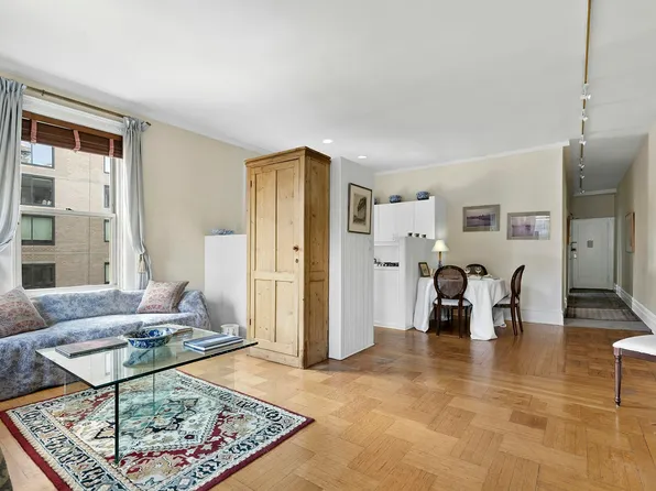 1326 Madison Avenue 51A image 3 of 12