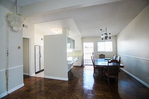 5th image of 937 Grandview Ln