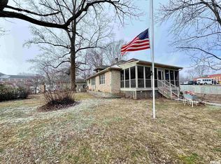 301 W Jefferson St, Anna, IL 62906