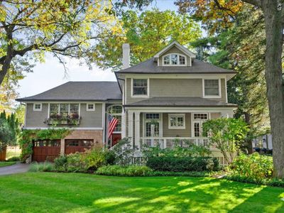 611 Elmwood Ave, Wilmette, IL, 60091