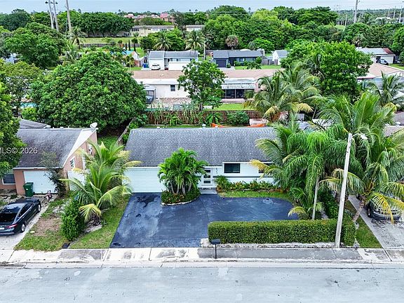 3rd image of 7235 Southgate Blvd