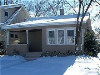 5th image of 20877 Woodstock Ave