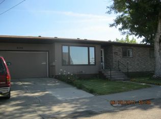 809 8th St, Havre, MT 59501