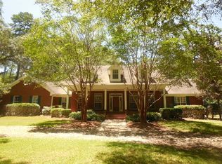 2716 Millstone Plantation Rd, Tallahassee, FL 32312